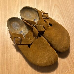 Birkenstock Boston clogs